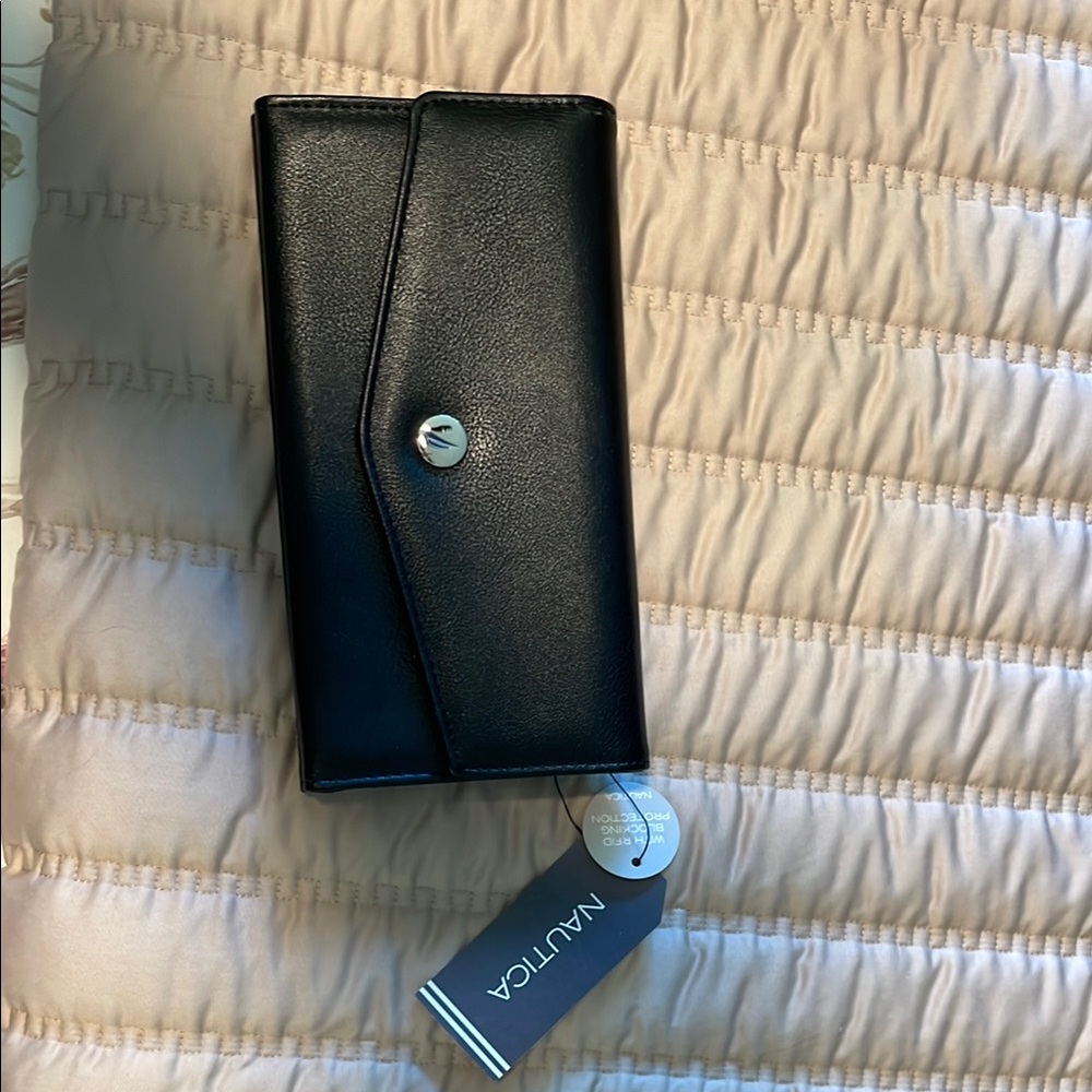 Nautica Black Phone Wallet Case